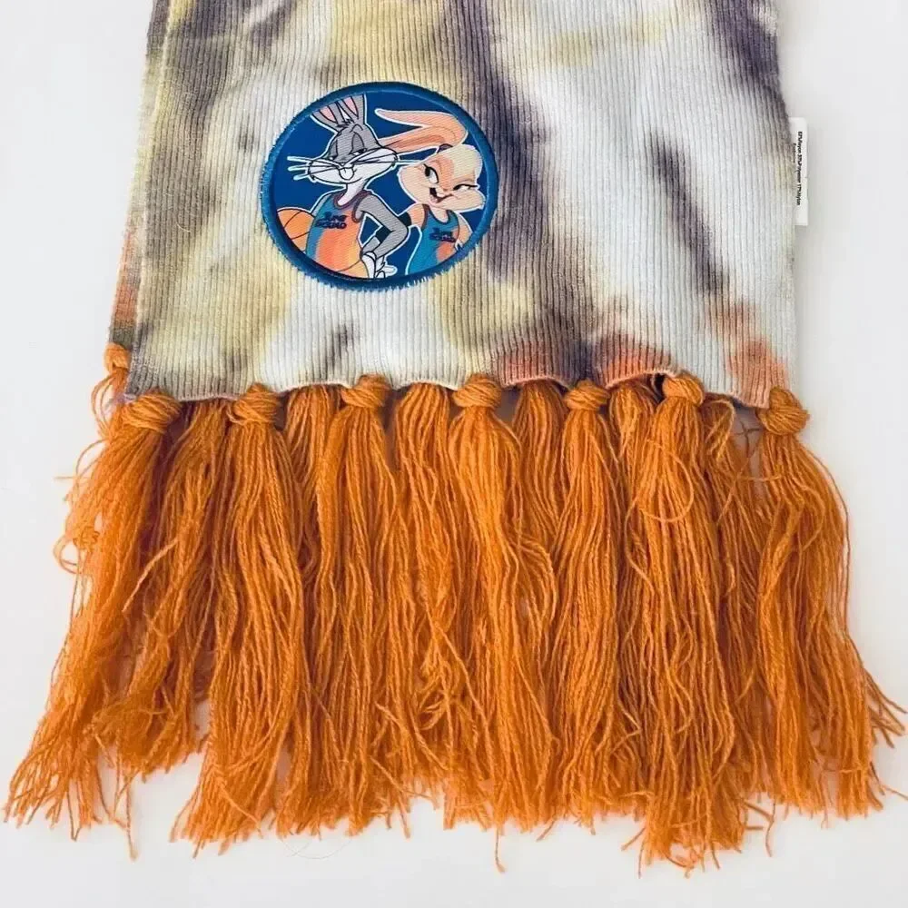 NWT Gorgeous trendy tie dye Space Jam Tassels scarf super soft, cozy & warm!!!